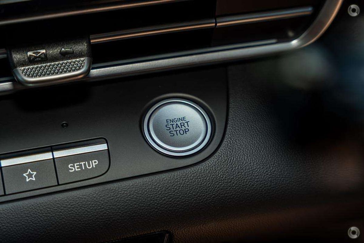 2025 Hyundai i30 Elite Hybrid CN7.V2