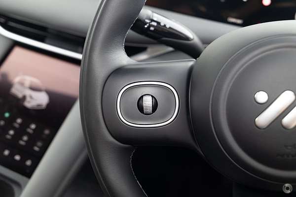 2025 MG IM6 Performance S12L