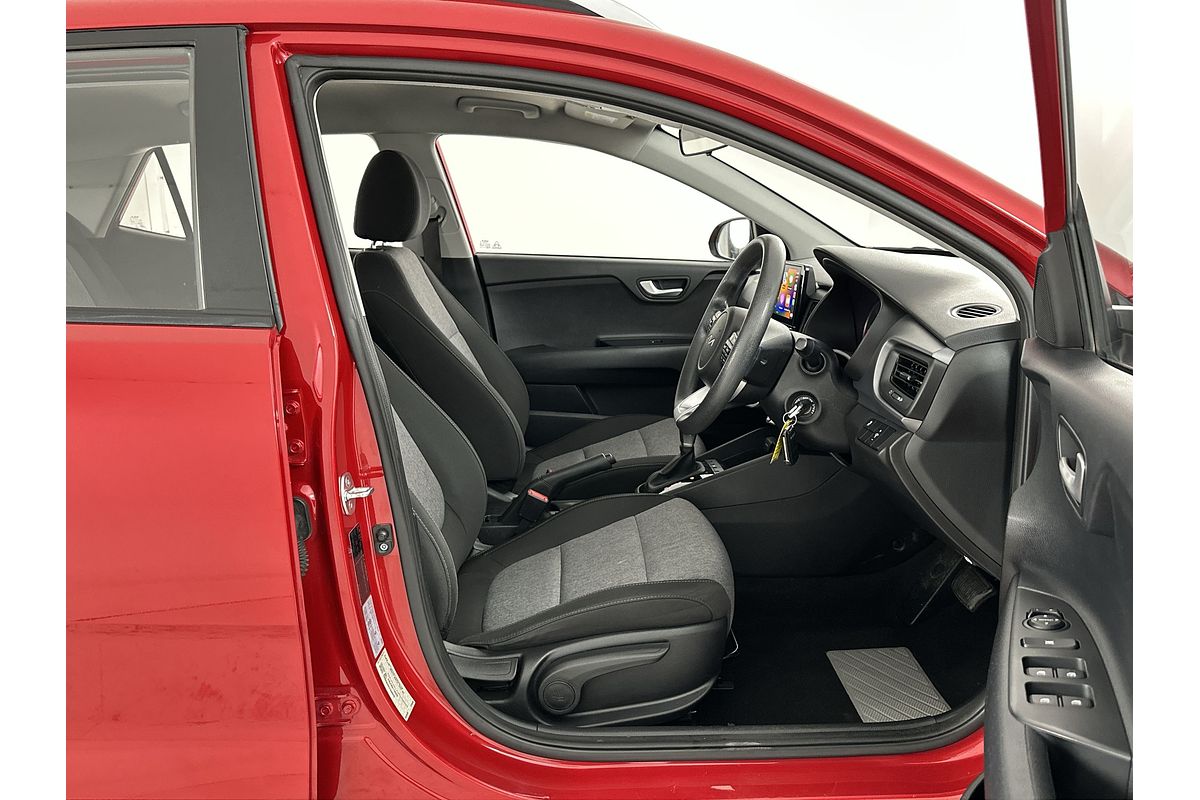 2022 Kia Stonic S YB