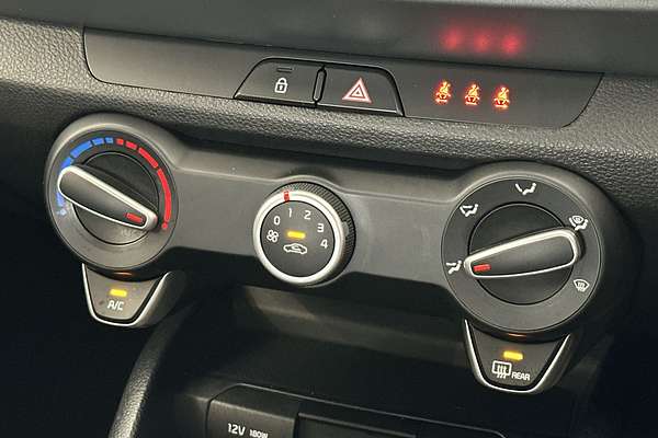 2022 Kia Stonic S YB
