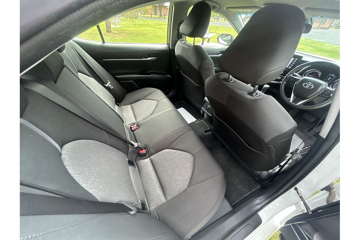 2021 Toyota Camry Ascent AXVH70R