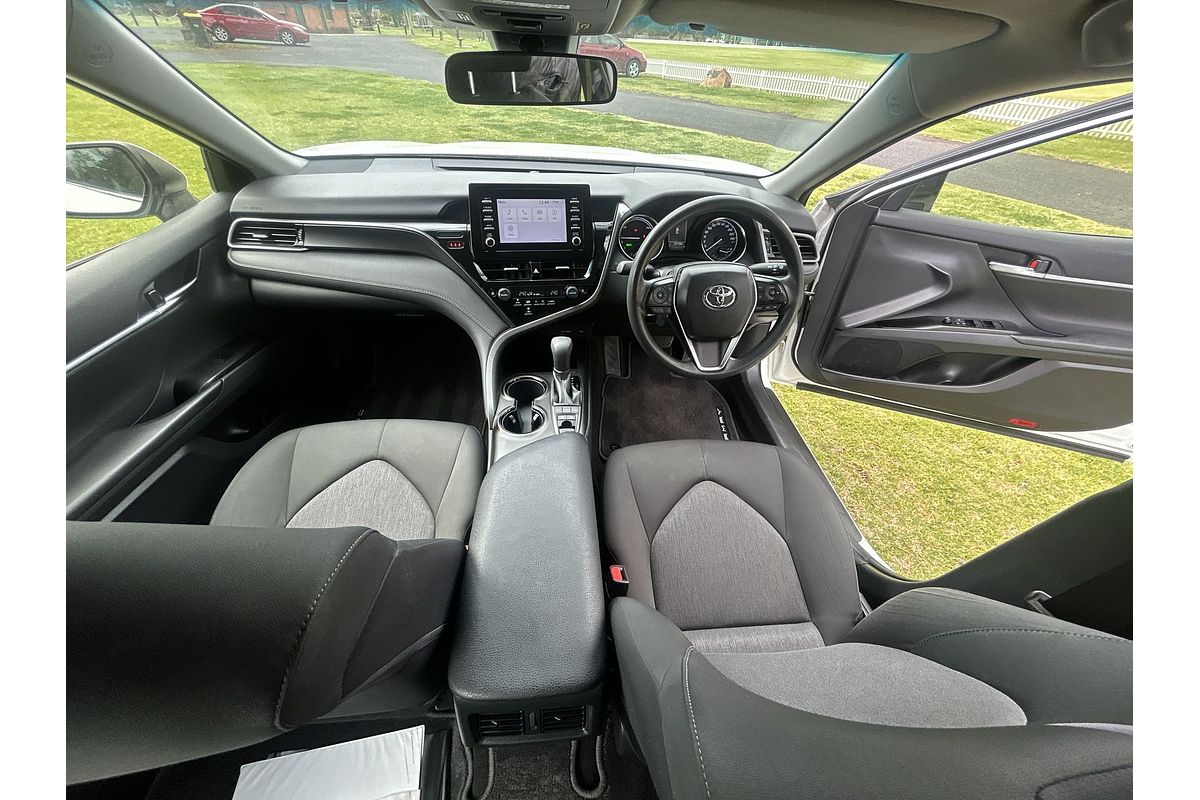 2021 Toyota Camry Ascent AXVH70R
