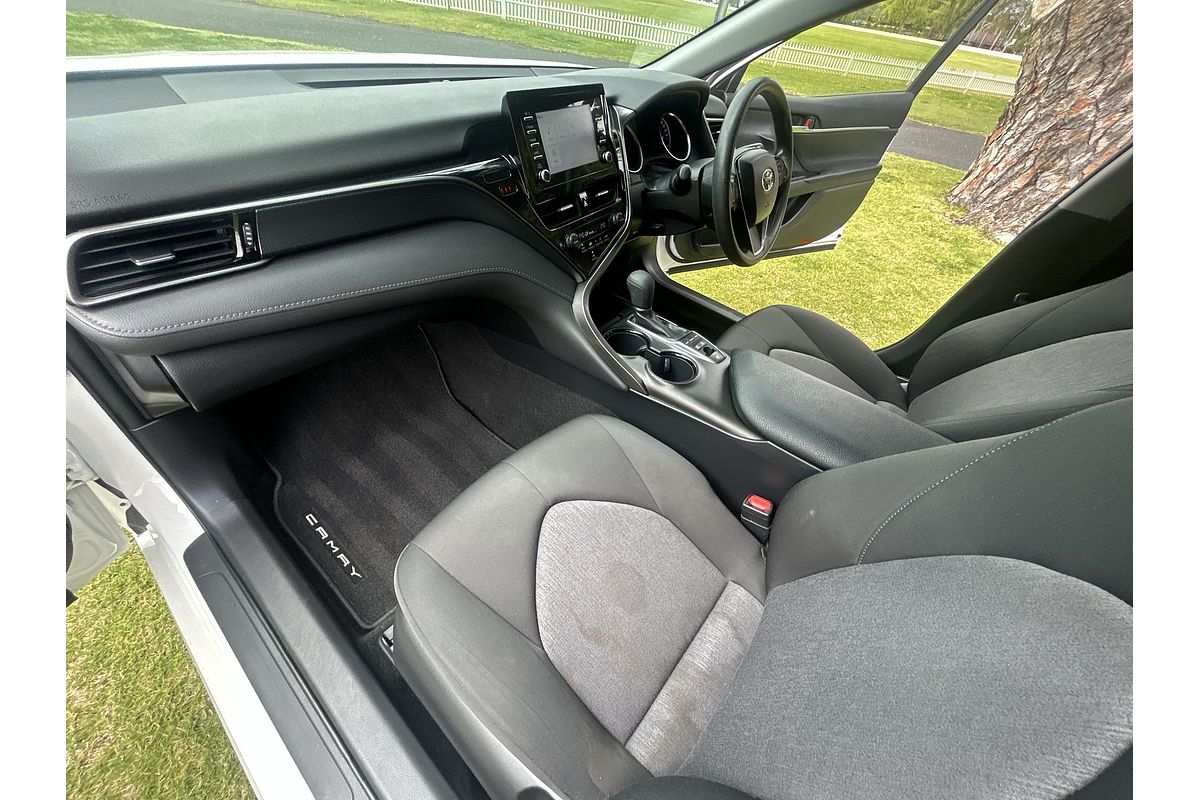 2021 Toyota Camry Ascent AXVH70R