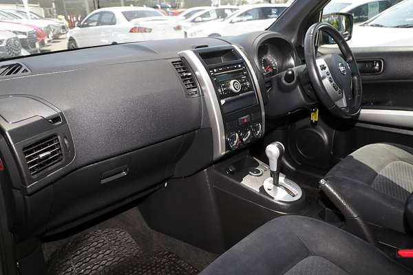 2011 Nissan X-TRAIL ST T31