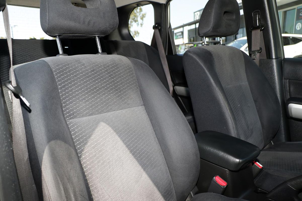 2011 Nissan X-TRAIL ST T31