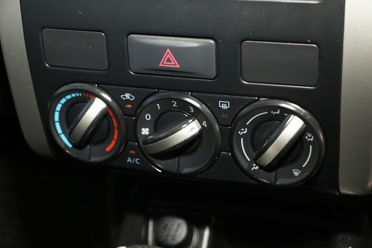 2011 Nissan X-TRAIL ST T31