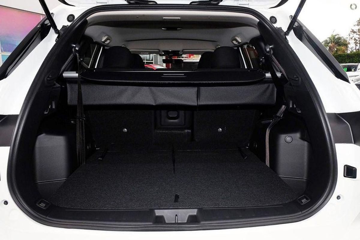 2025 Mitsubishi Outlander LS ZM