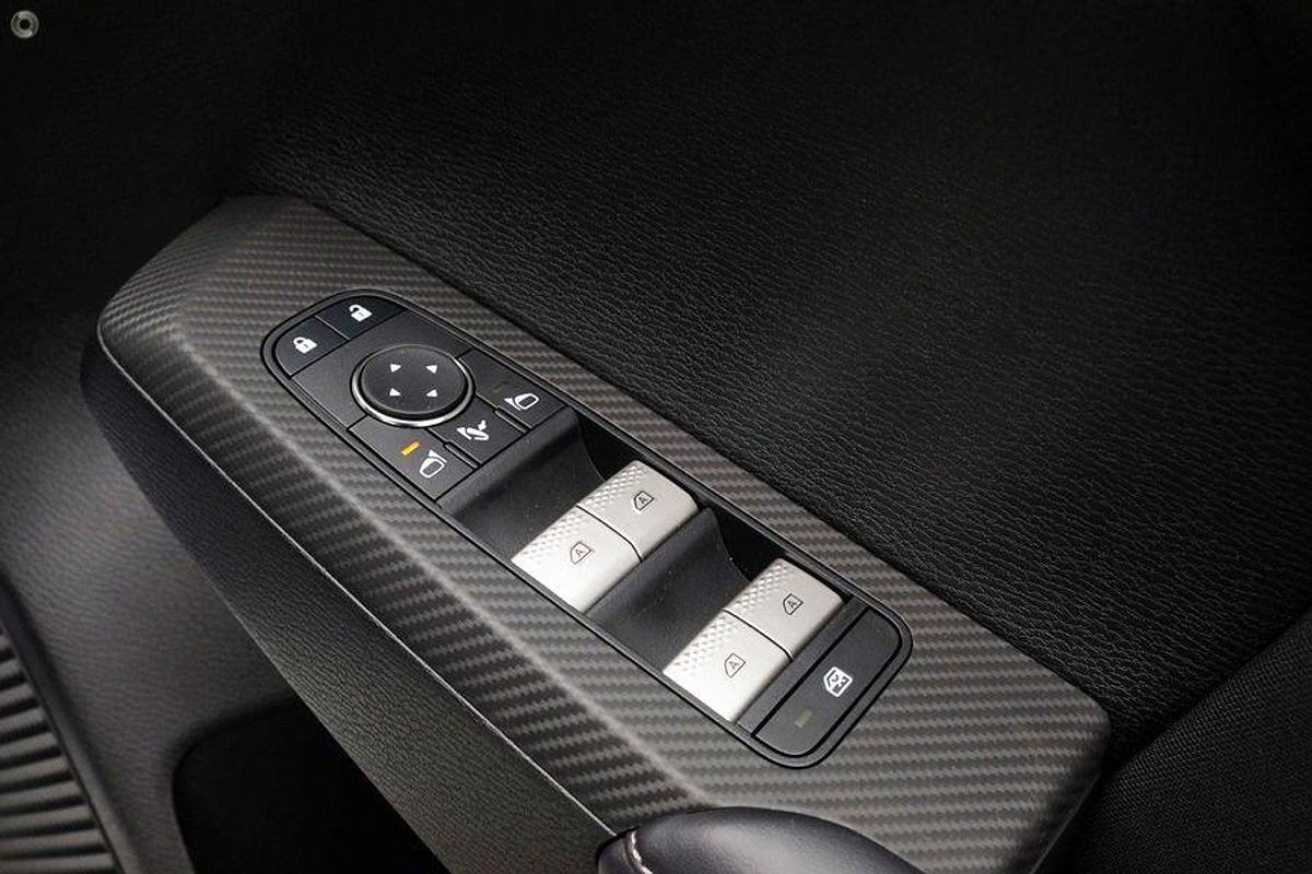 2025 Mitsubishi Outlander LS ZM