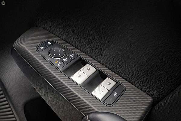 2025 Mitsubishi Outlander LS ZM