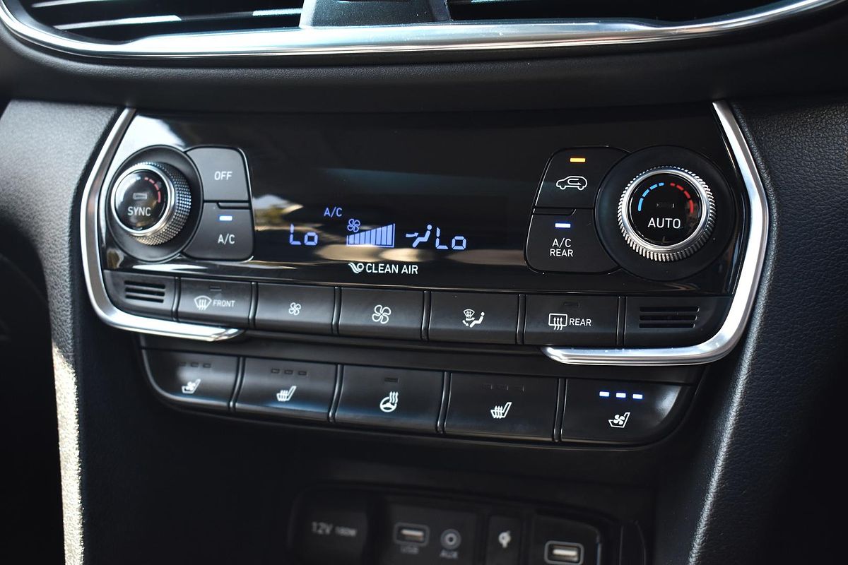 2019 Hyundai Santa Fe Highlander TM.2