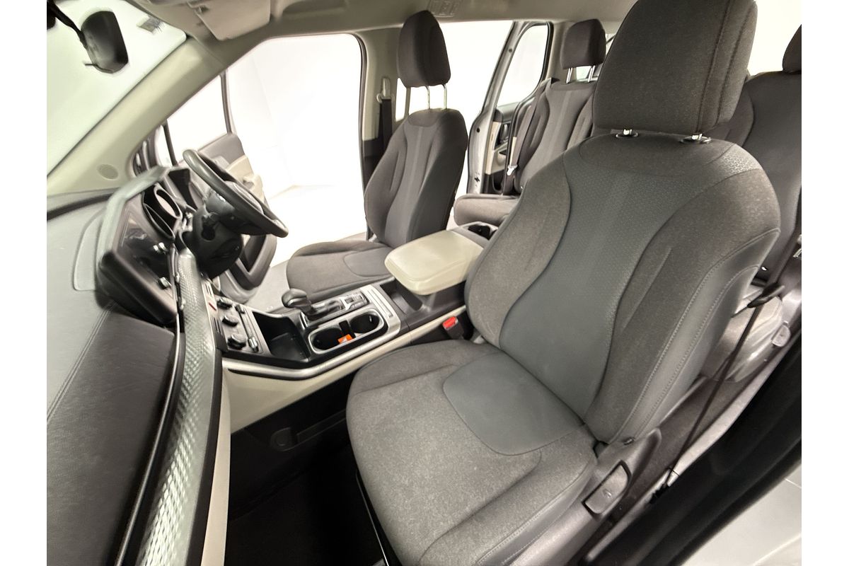 2022 Kia Carnival S KA4