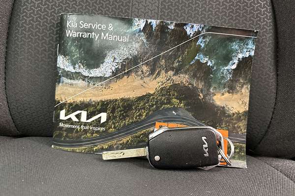 2022 Kia Carnival S KA4