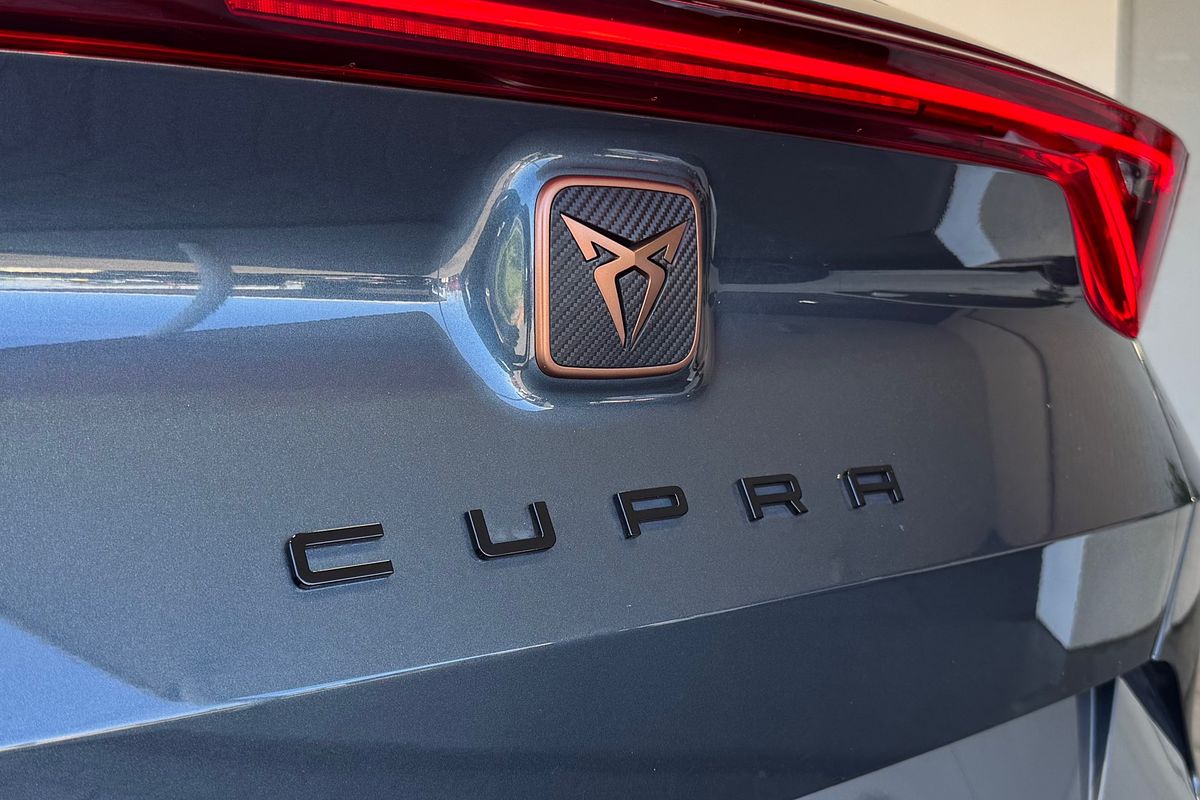 2023 CUPRA Formentor VZe PHEV KM MY23 UPDATE
