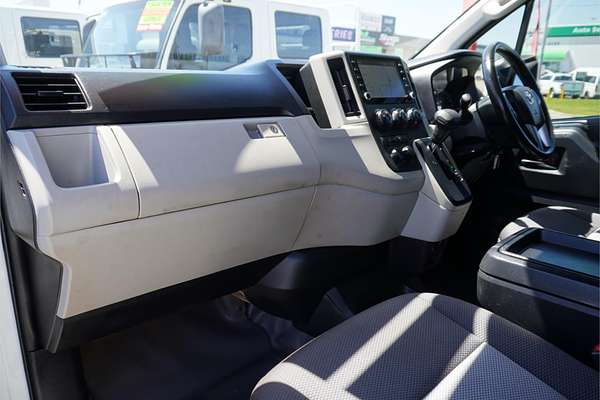 2021 Toyota Hiace Commuter GDH322R ELWB High Roof