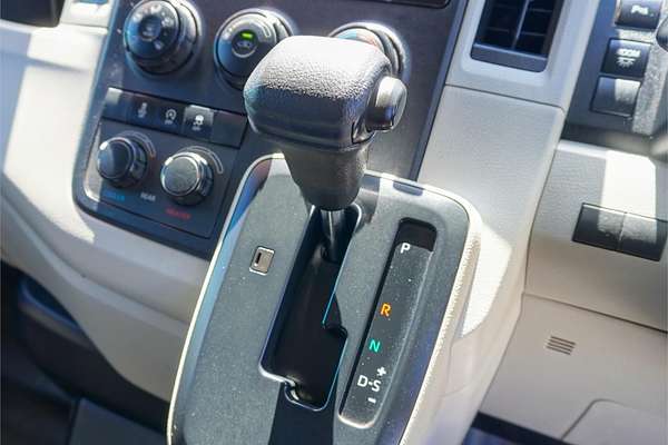 2021 Toyota Hiace Commuter GDH322R ELWB High Roof