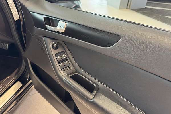 2015 Ford Falcon XR8 FG X