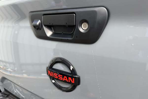 2025 Nissan Navara PRO-4X D23 4X4