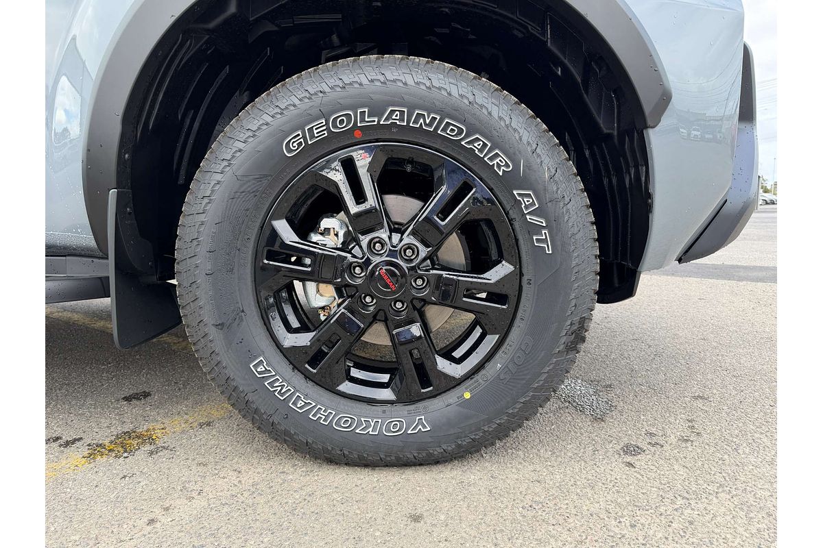 2025 Nissan Navara PRO-4X D23 4X4