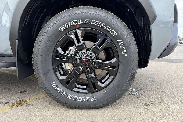 2025 Nissan Navara PRO-4X D23 4X4