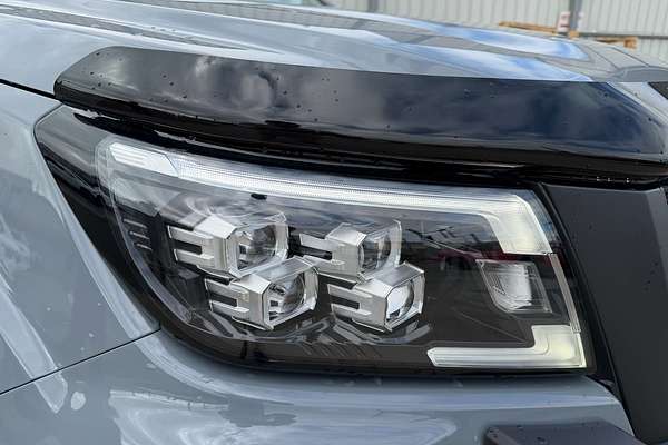 2025 Nissan Navara PRO-4X D23 4X4