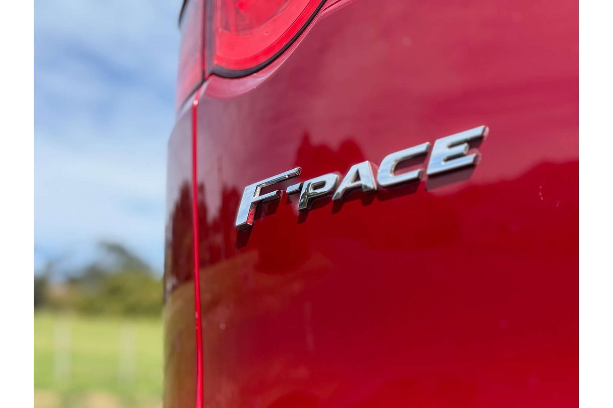 2018 Jaguar F-PACE 30d R-Sport X761