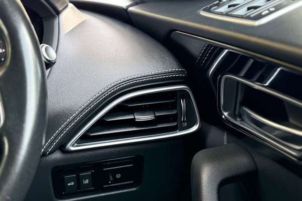 2018 Jaguar F-PACE 30d R-Sport X761