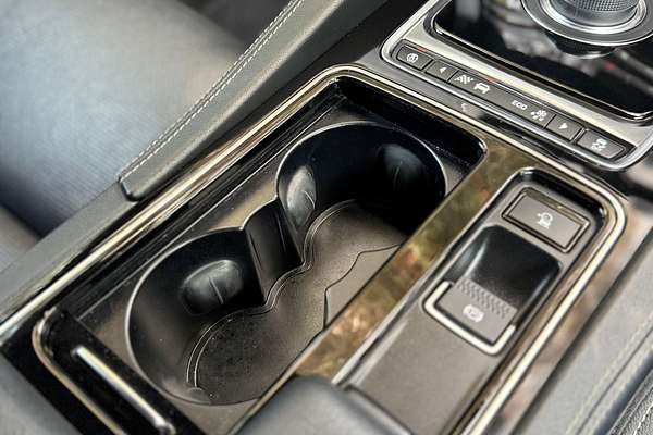 2018 Jaguar F-PACE 30d R-Sport X761