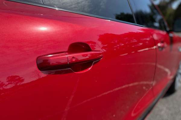 2018 Jaguar F-PACE 30d R-Sport X761