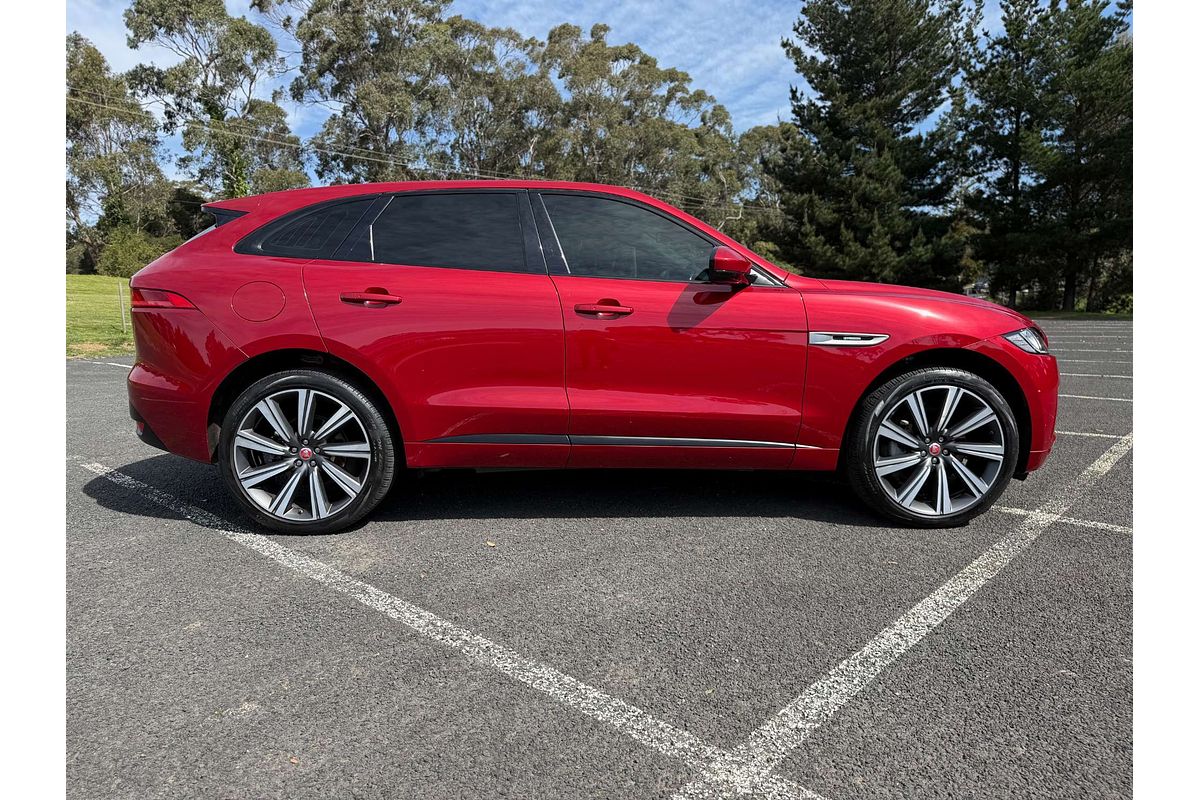 2018 Jaguar F-PACE 30d R-Sport X761