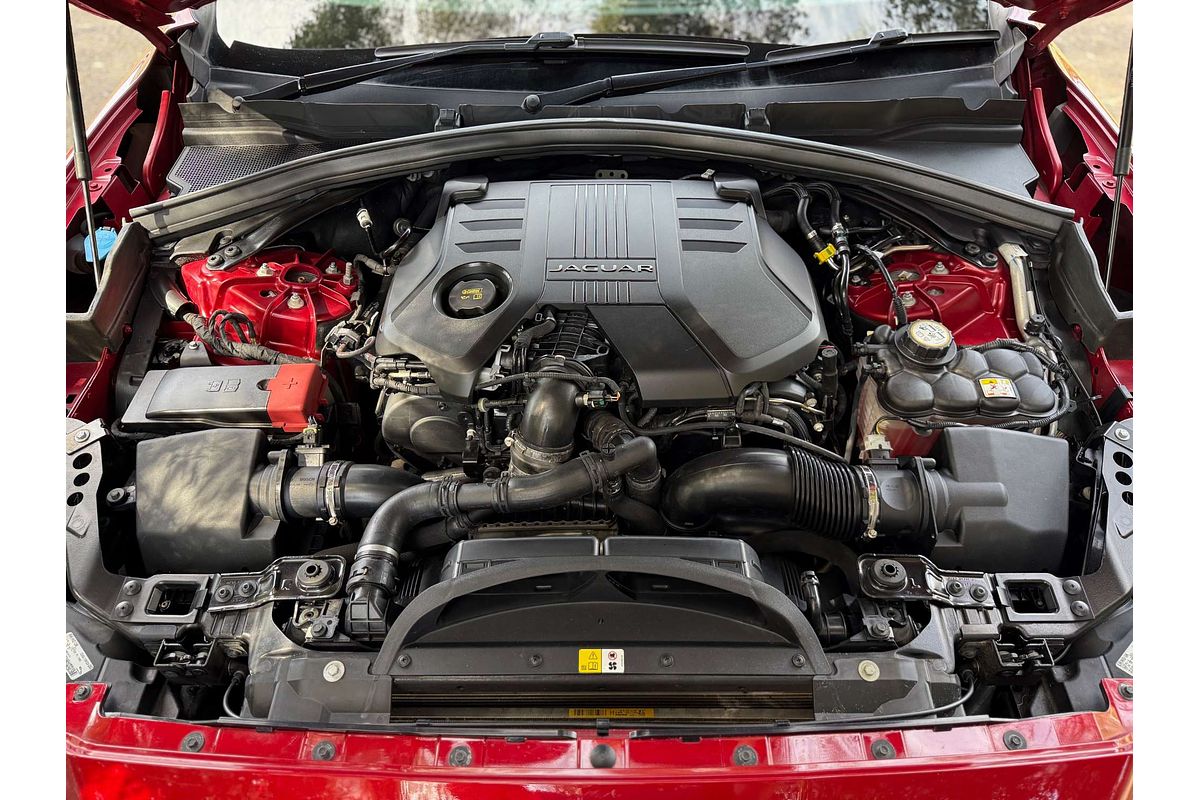 2018 Jaguar F-PACE 30d R-Sport X761