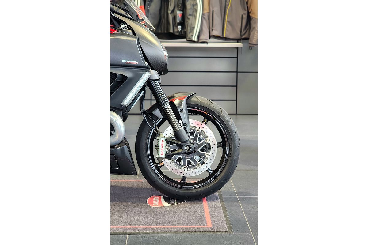 2011 Ducati Diavel CARBON