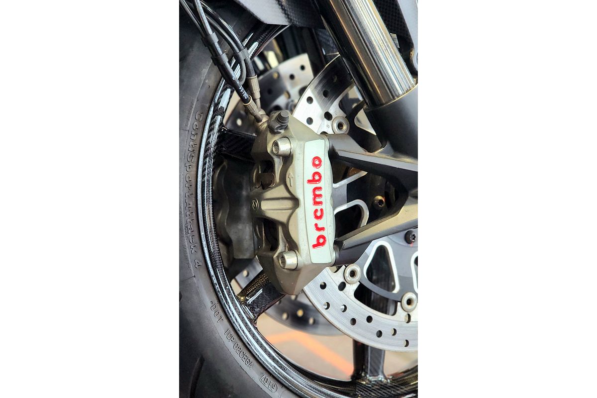 2011 Ducati Diavel CARBON