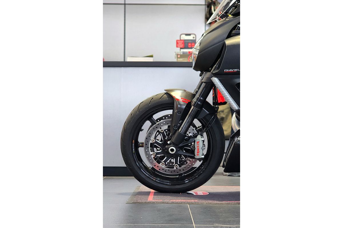 2011 Ducati Diavel CARBON