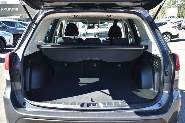 2023 Subaru Forester 2.5i S5