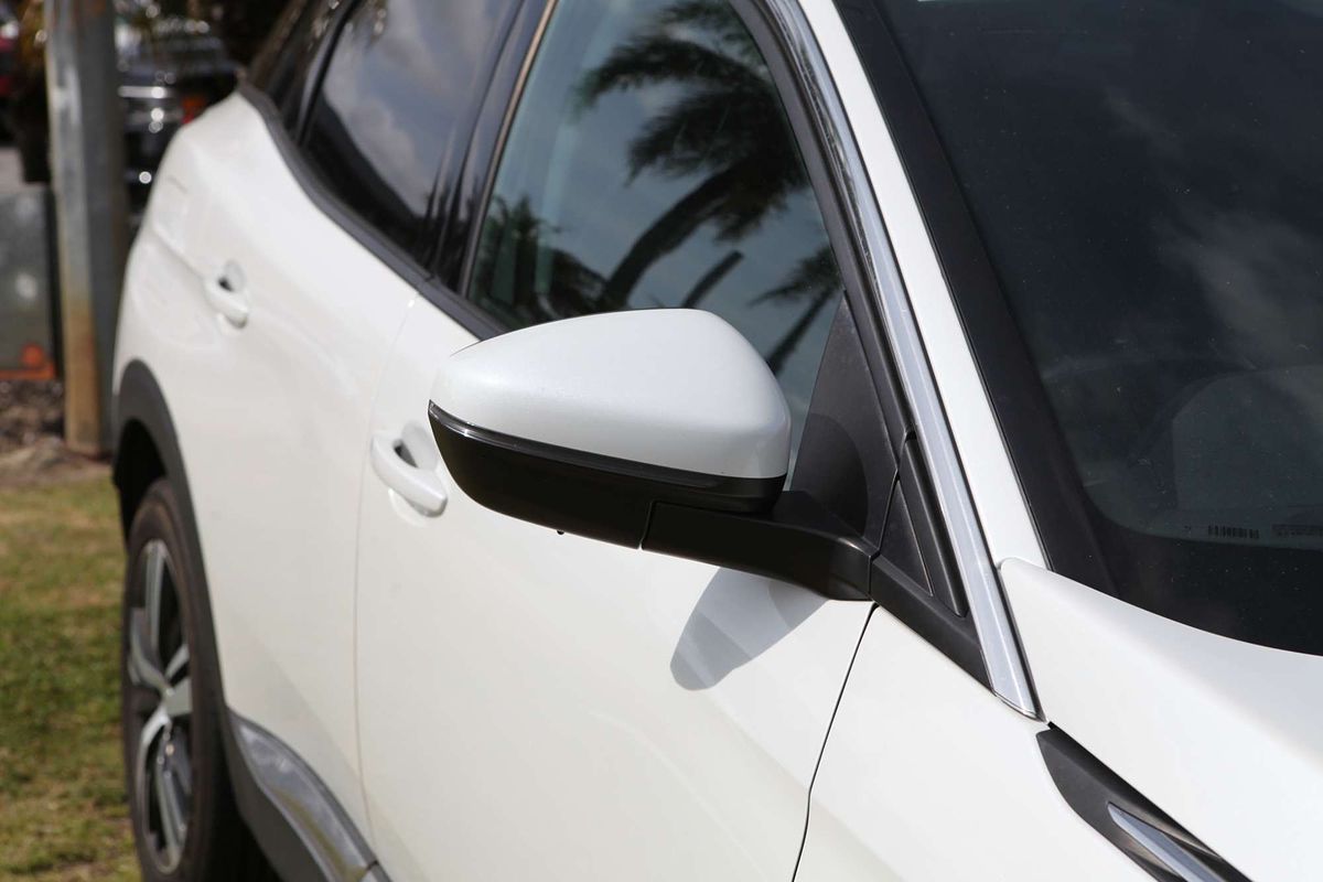 2019 Peugeot 3008 Allure P84