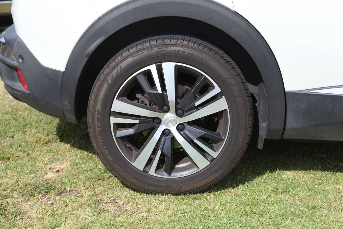 2019 Peugeot 3008 Allure P84