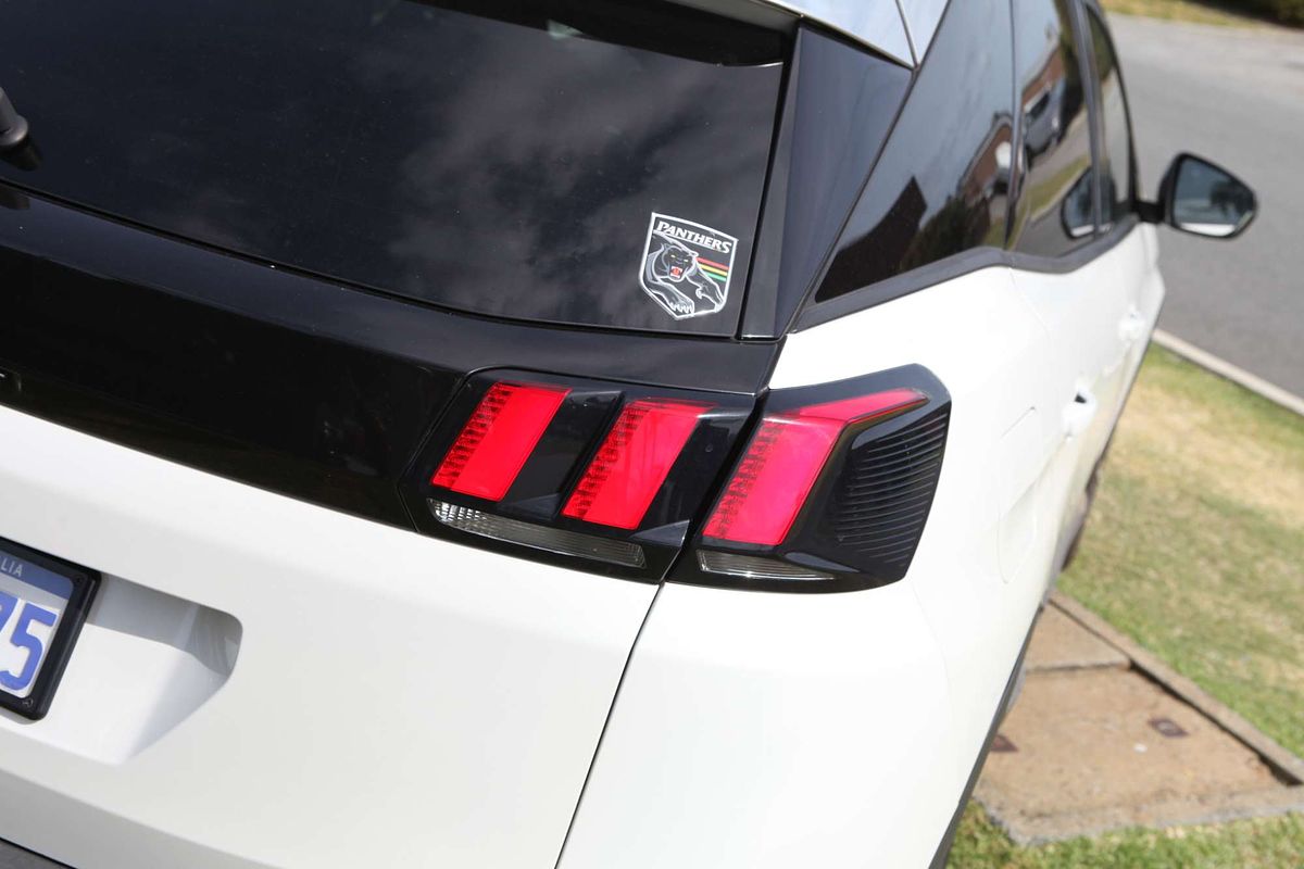 2019 Peugeot 3008 Allure P84