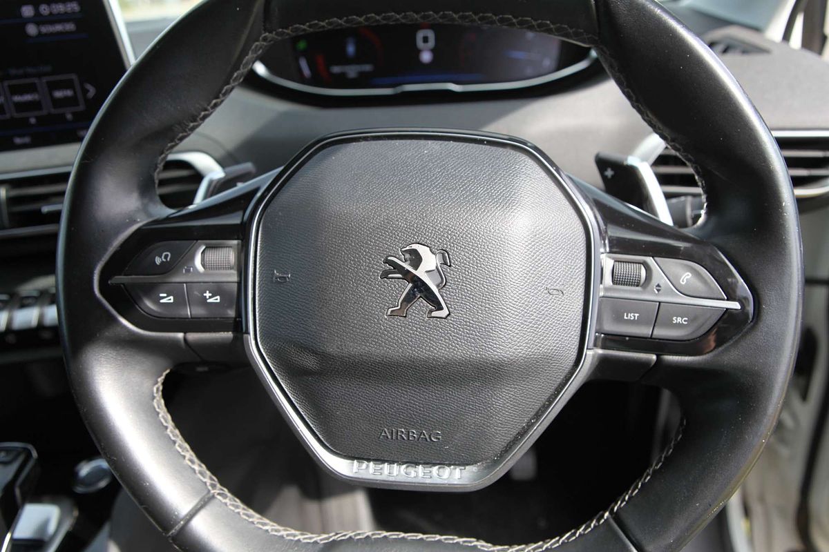 2019 Peugeot 3008 Allure P84