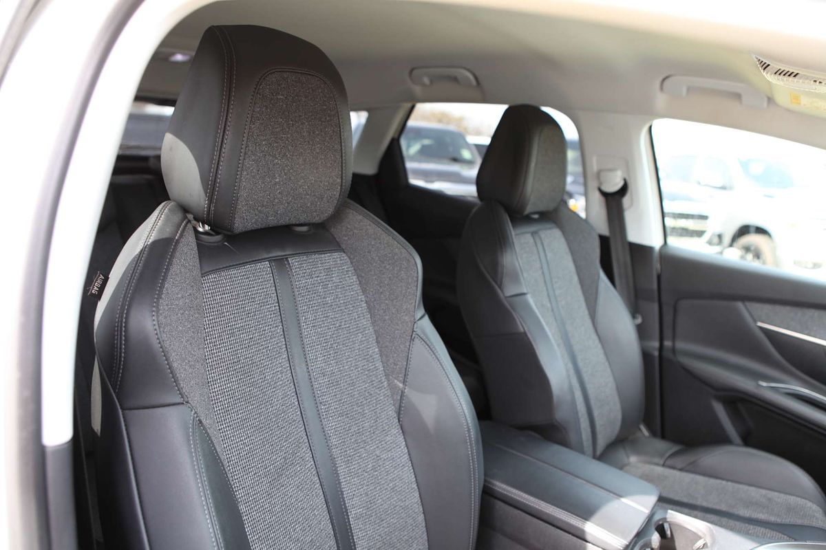 2019 Peugeot 3008 Allure P84