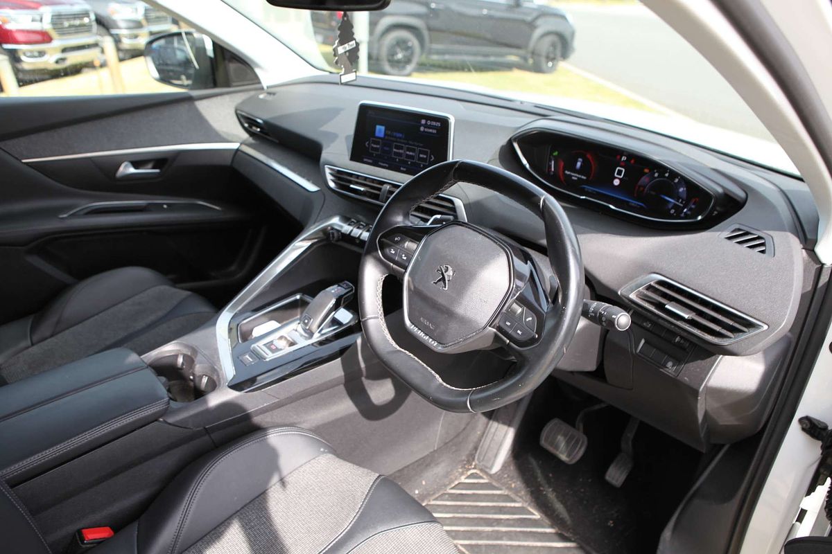 2019 Peugeot 3008 Allure P84