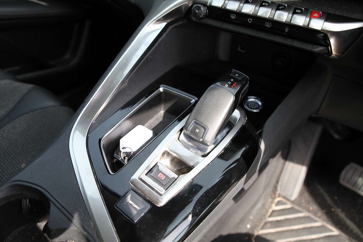 2019 Peugeot 3008 Allure P84