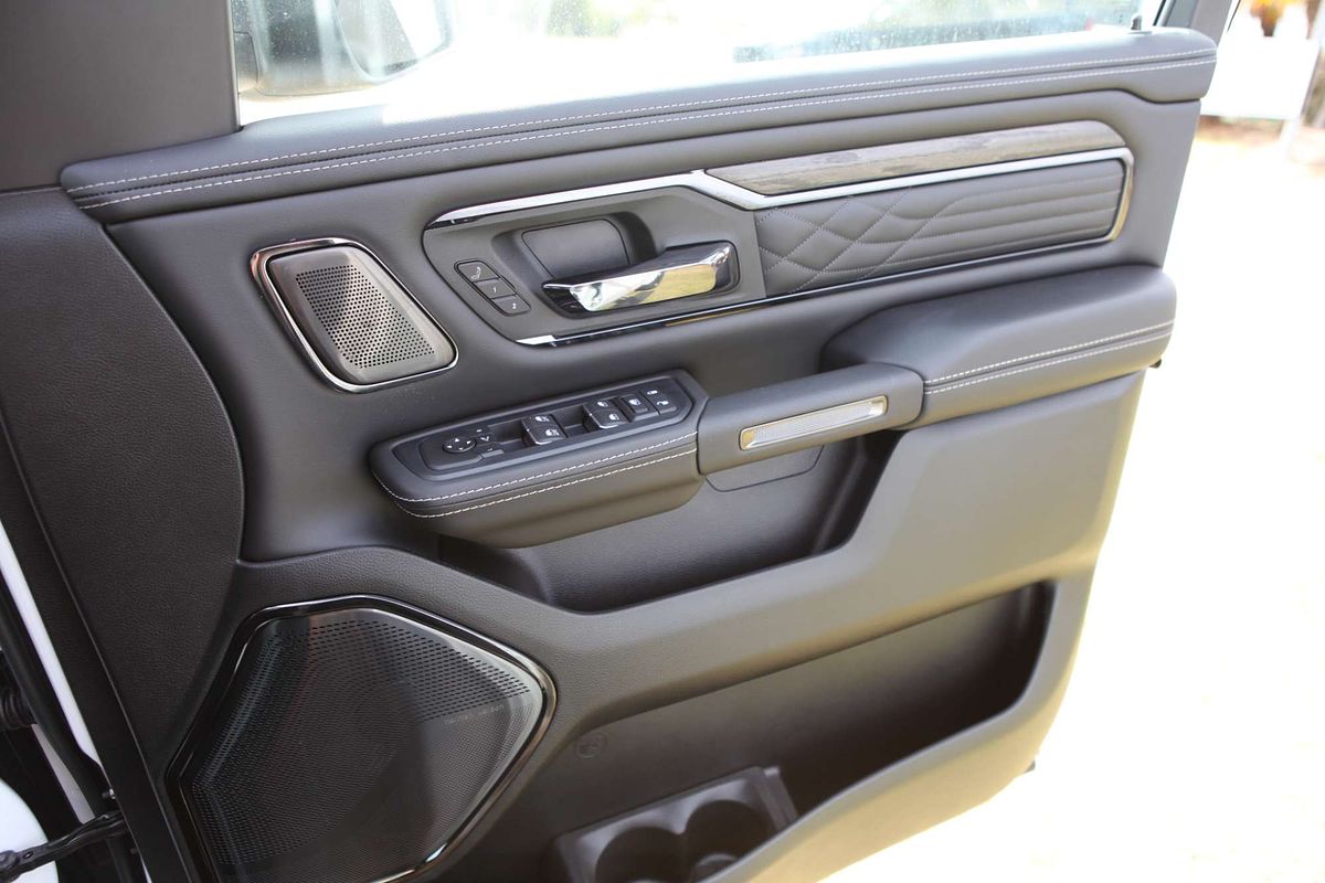 2025 RAM 1500 Limited Hurricane HO RamBox DT 4X4 SWB