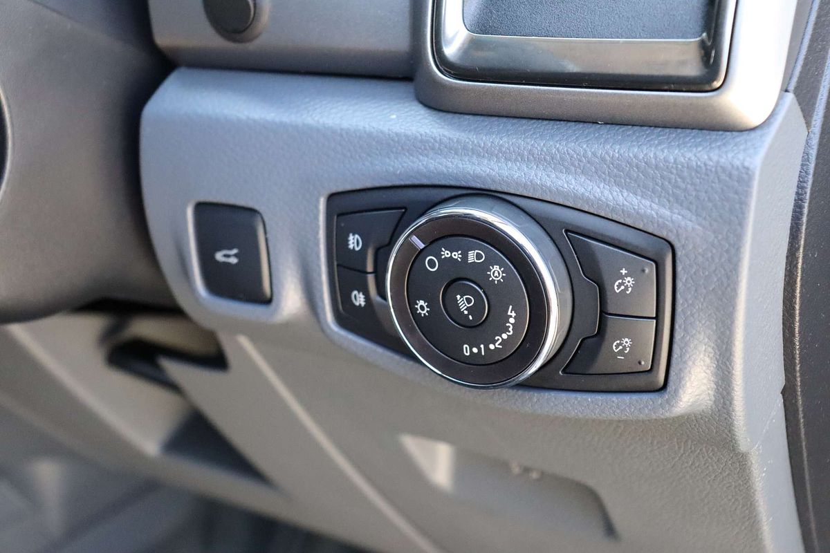 2018 Ford Everest Trend UA 3.2L