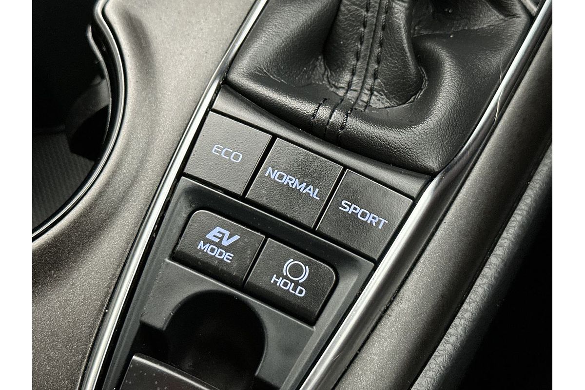2021 Toyota Camry Ascent AXVH70R