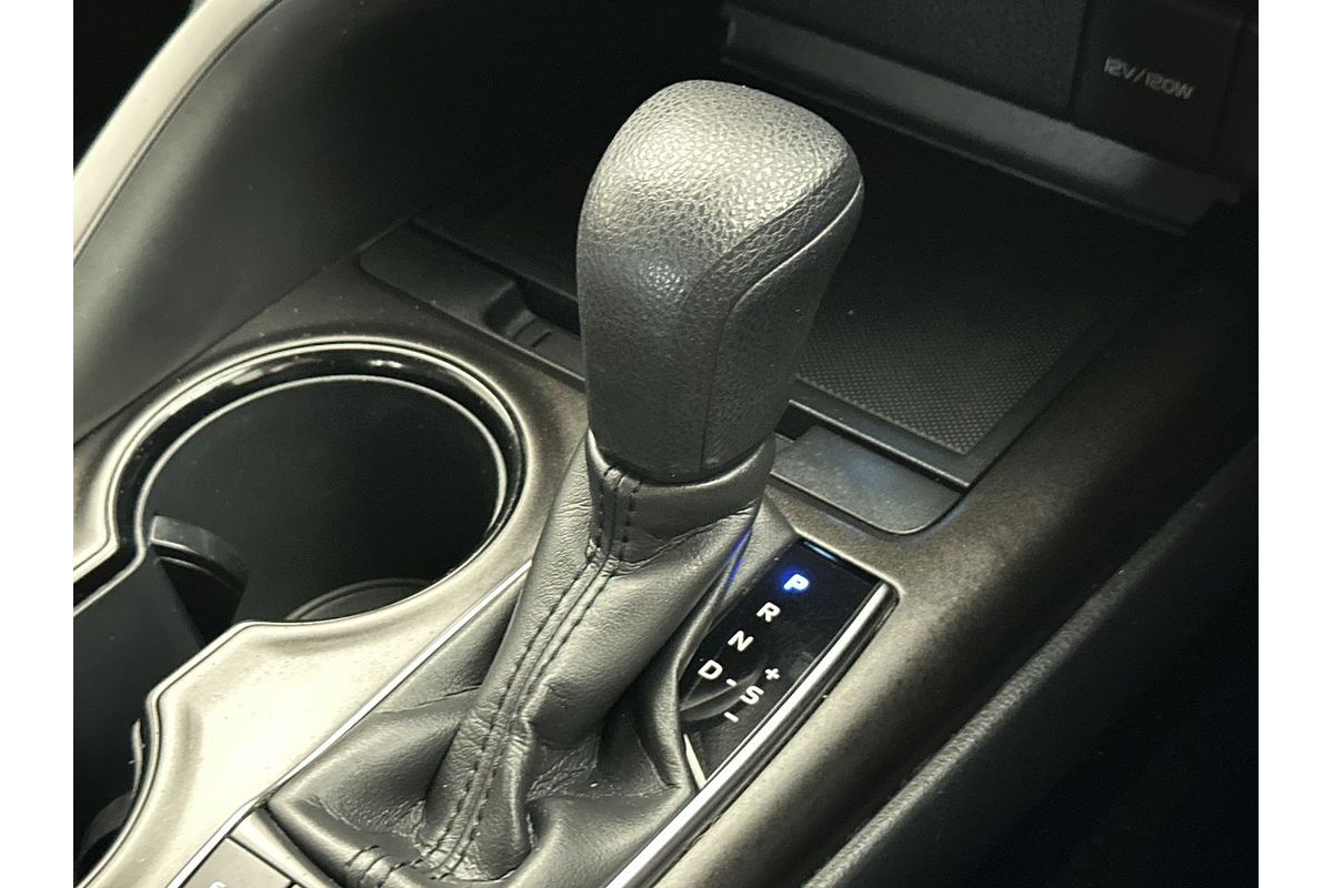 2021 Toyota Camry Ascent AXVH70R