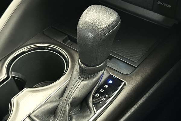 2021 Toyota Camry Ascent AXVH70R