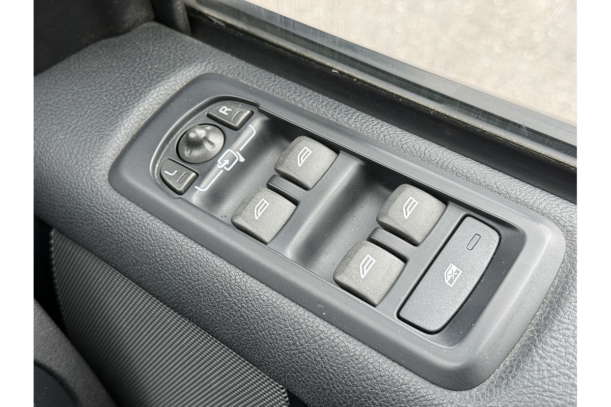 2015 Land Rover Discovery SDV6 HSE Series 4