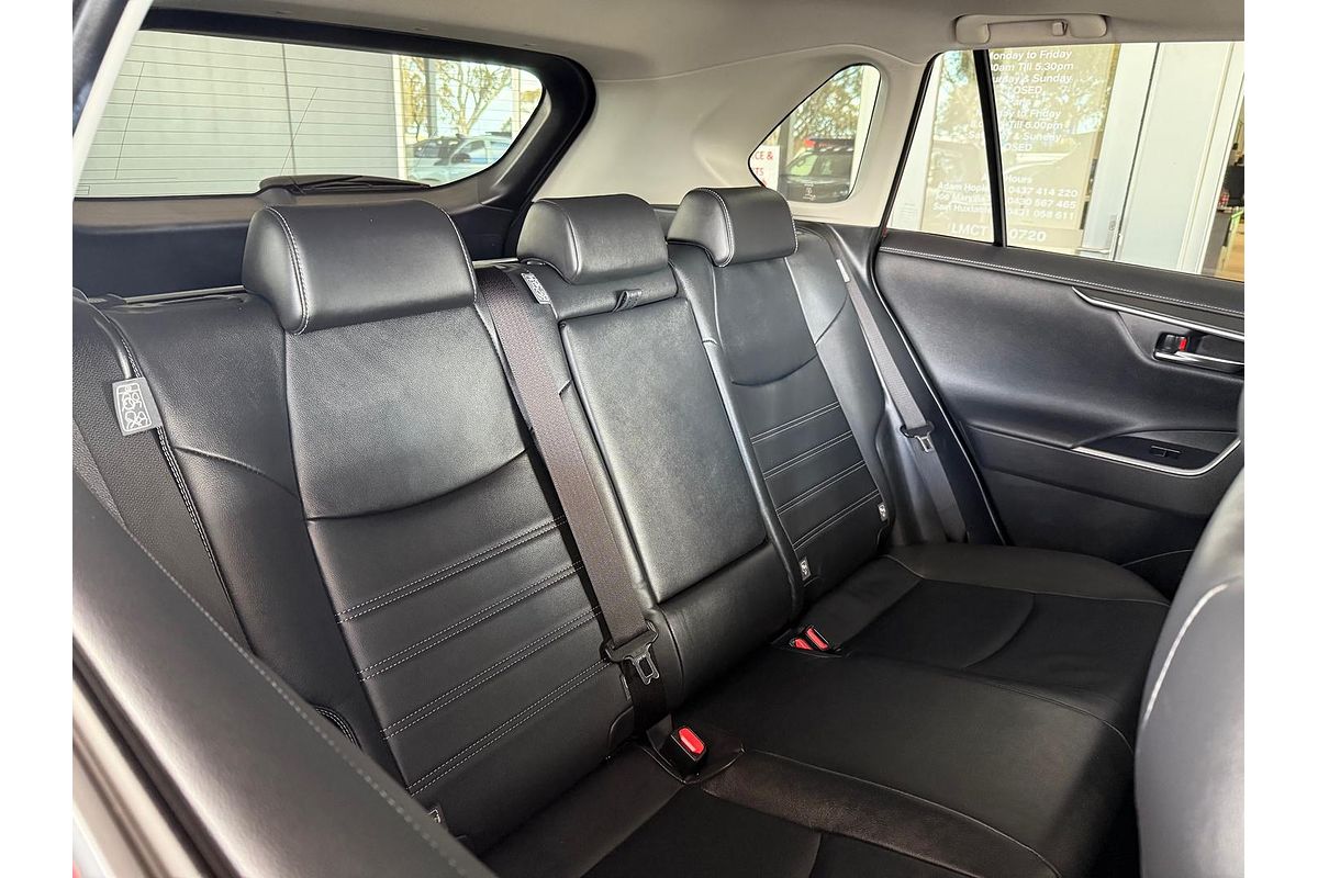 2020 Toyota RAV4 Cruiser AXAH52R