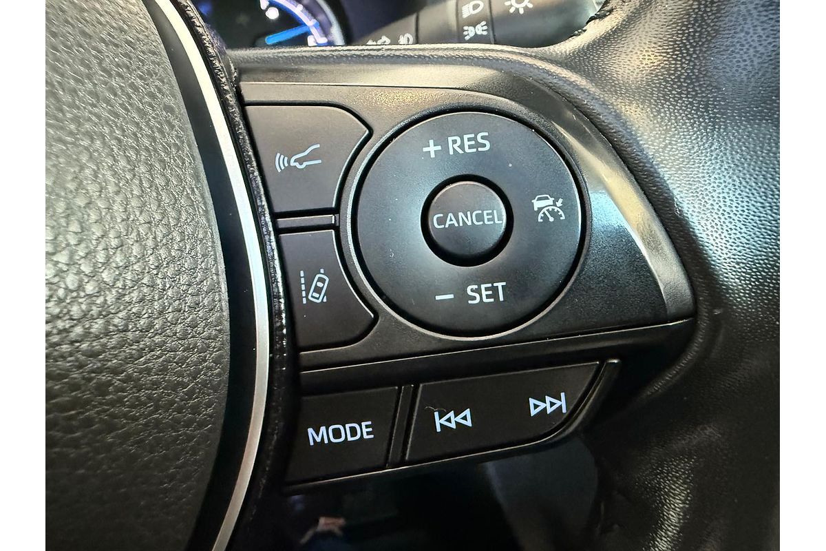 2020 Toyota RAV4 Cruiser AXAH52R