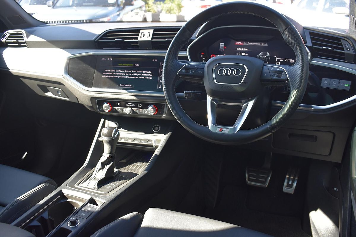 2021 Audi Q3 40 TFSI F3